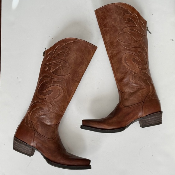 Ariat Chestnut Leather Heeled Boots - Picture 5 of 14